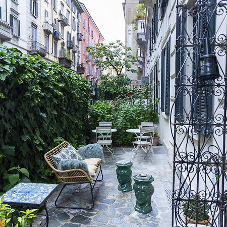 Luxury Bohemian Suite With Private Garden In Milano Exteriör bild