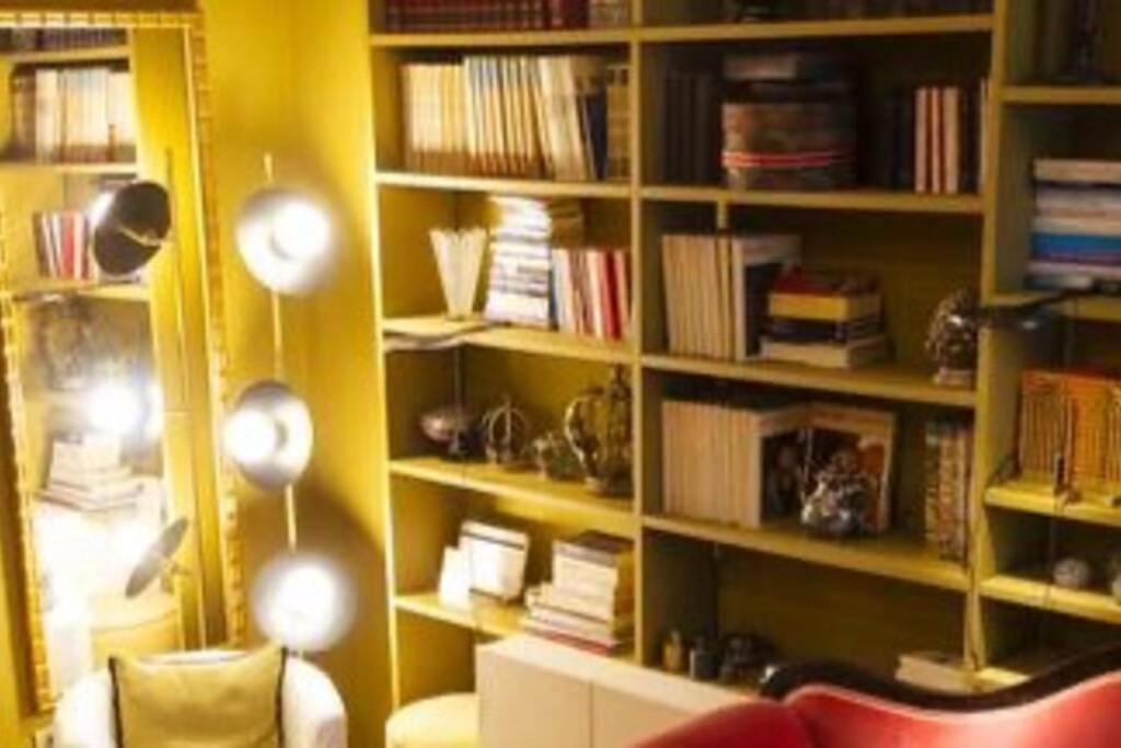 Luxury Bohemian Suite With Private Garden In Milano Exteriör bild