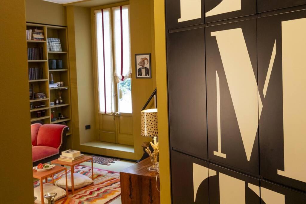 Luxury Bohemian Suite With Private Garden In Milano Exteriör bild